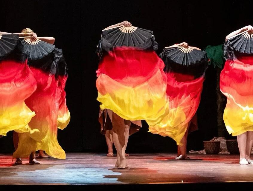 NON É MAI TROPPO TARDI: <br>perché la danza è il segreto (scientifico) per un cervello sempre giovane